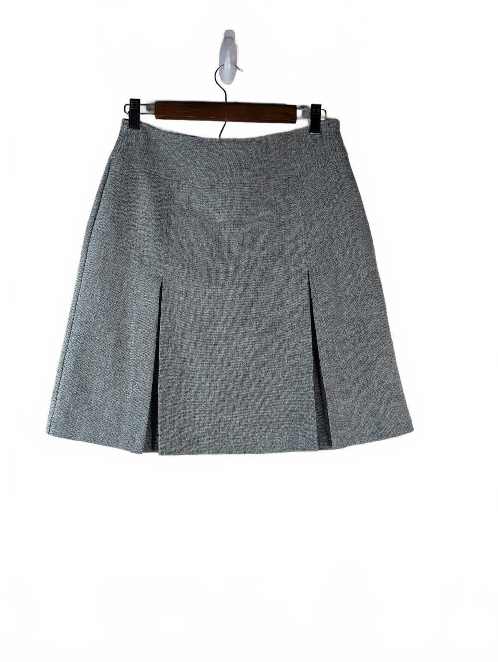 Geoffrey Beene Sport Preppy Grey Textured A-Line Skirt with Front Pleats Size 4